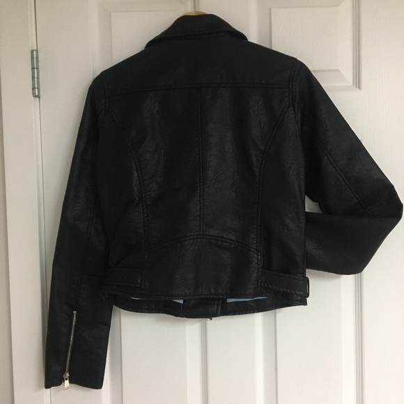 ModCloth faux leather moto jacket, size S. - Picture 6 of 11
